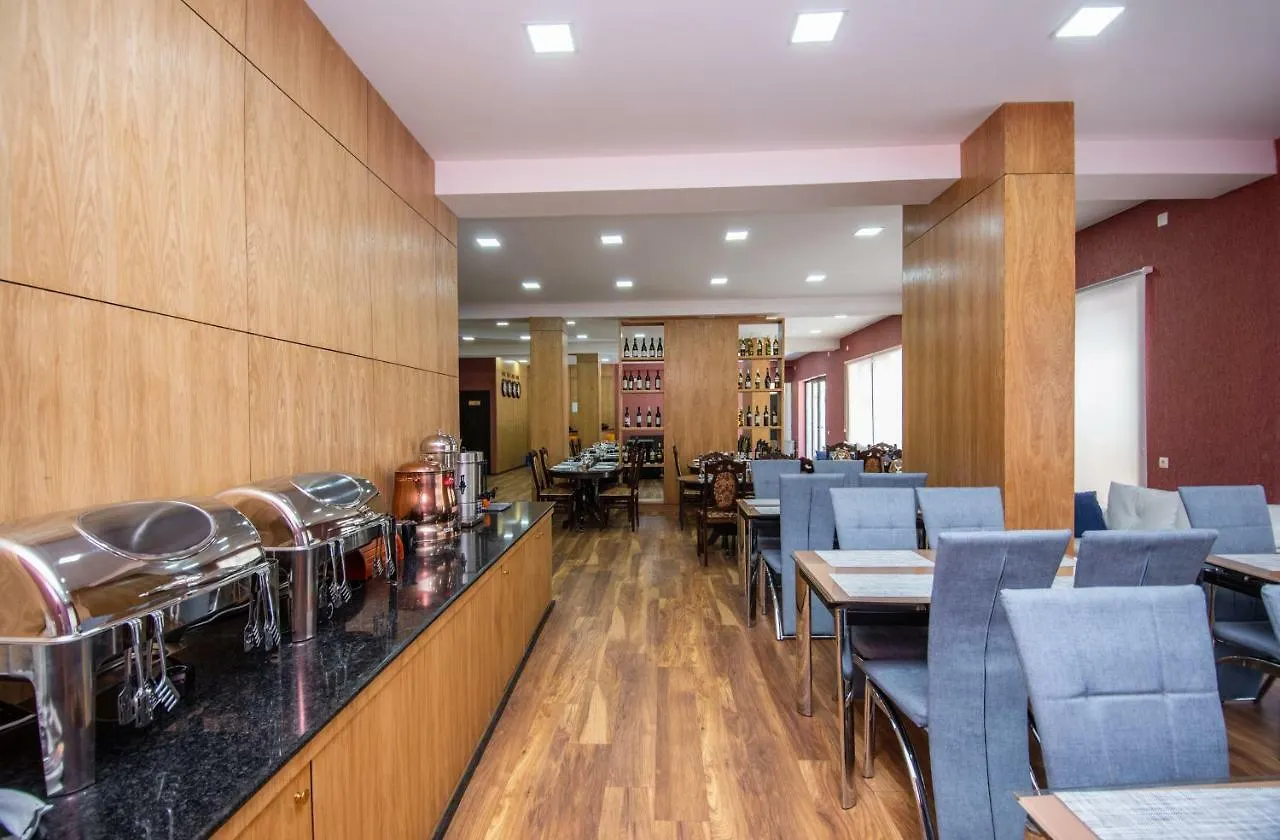 Penta Tbilisi Hotel 4*,
